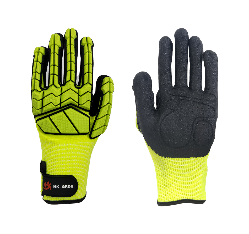 Collision resistant mechanical gloves -3