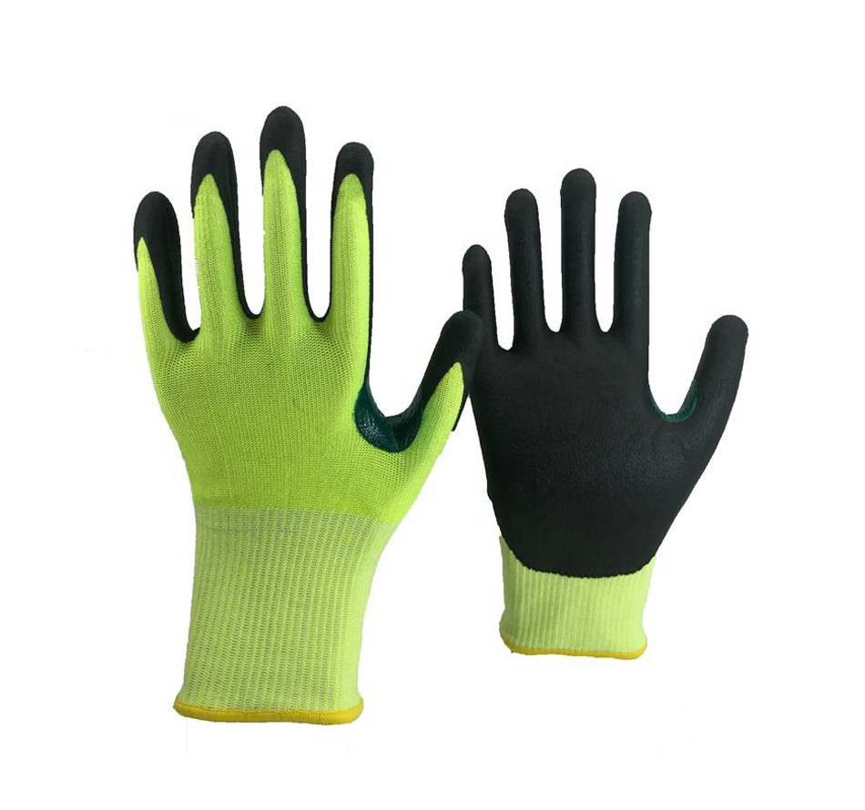 Nitrile anti slip and anti cutting gloves 