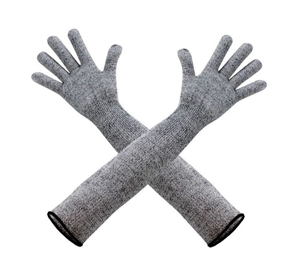 Long sleeved anti cutting gloves